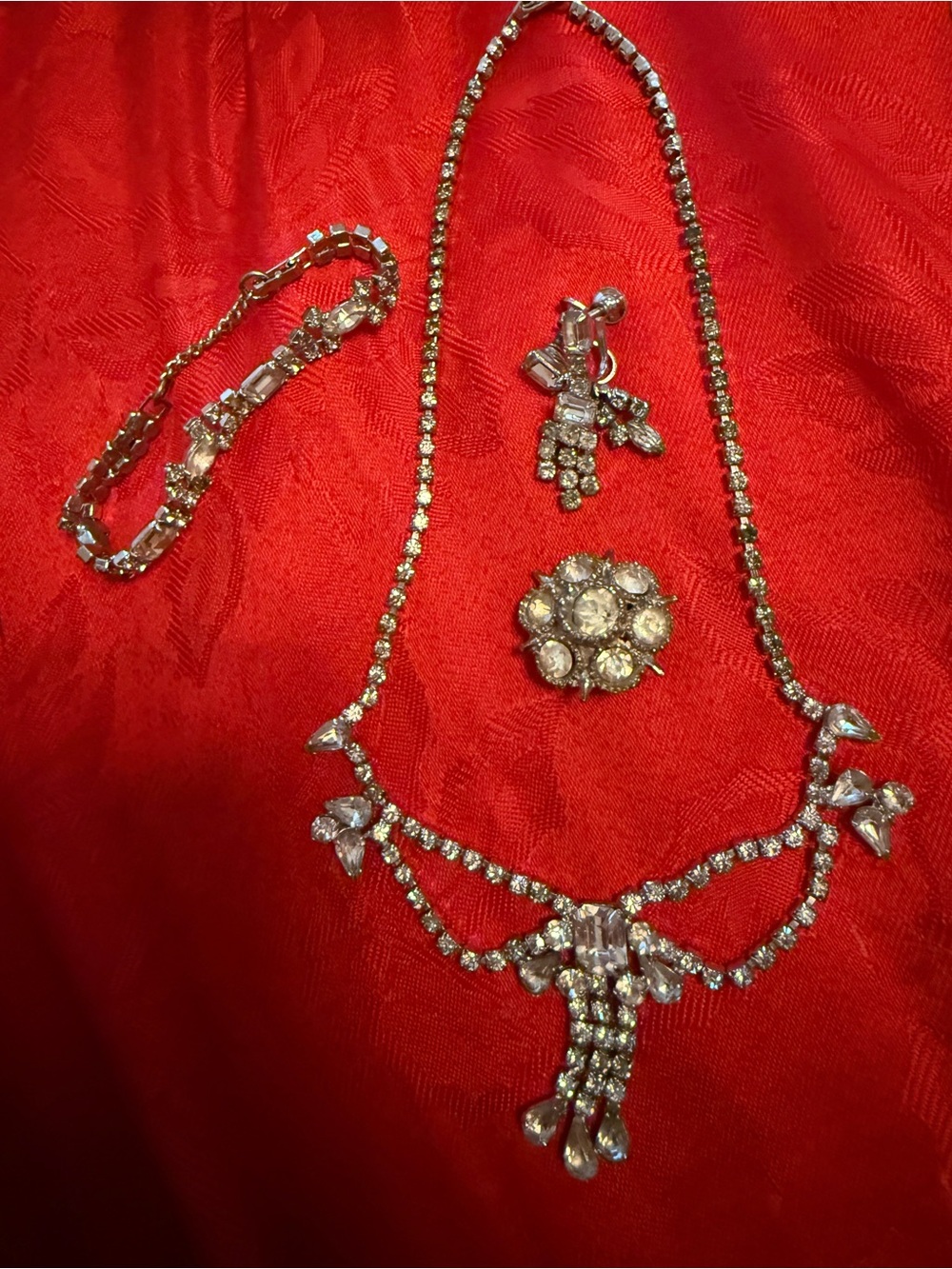 Crystal Rhinestone Necklace and Earring Set - Silver Tone